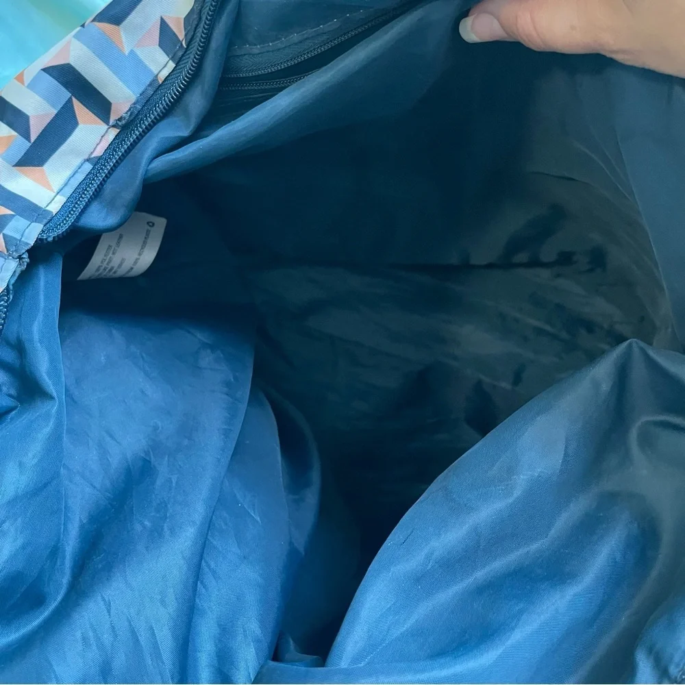 2/$10 A New Day Zippered Tote with laptop compartment - Picture 12 of 12